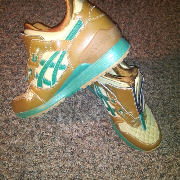 Asics Gel Mt Zip Hiking/Runner- chestnut/hunter green- size 8 male - Picture 5 of 10